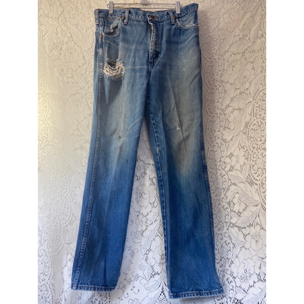 Wrangler Men’s 36x32 Distressed Ripped Paint-Splattered Grunge Work Jeans